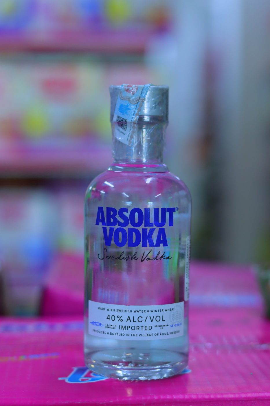 ABSOLUT VODKA 200ML MRP-1450/-